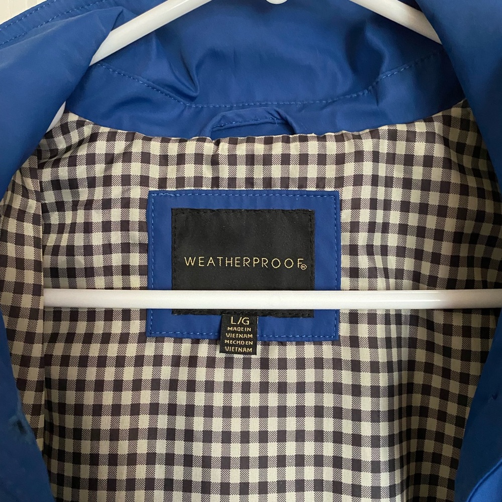 Like new Weatherproof rain jacket - Picture 4 of 7